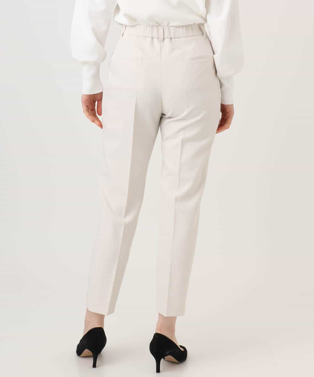 FILFD14080 OFUON le MK(オフオン　ル　エムケー) [名品シリーズ]ストレッチテーパードパンツ/洗える ライトベージュ