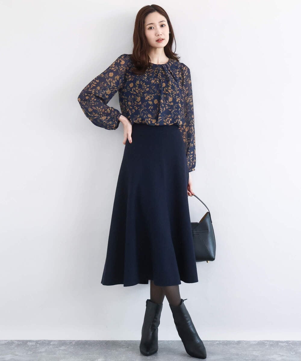 FKBAD06140 MK MICHEL KLEIN(MK ミッシェルクラン) レトロ花柄ブラウス/洗える ネイビー