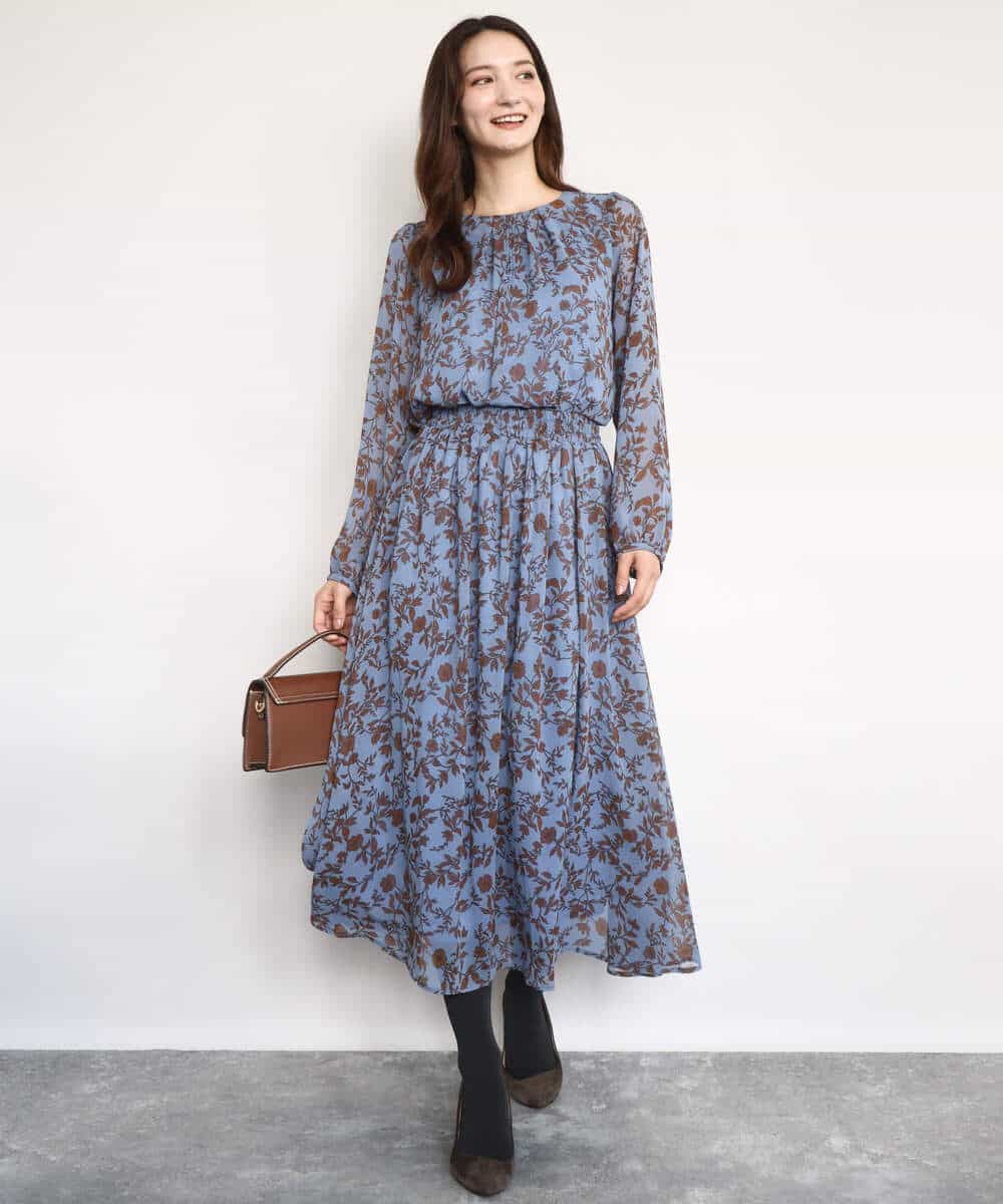 FKBAD06140 MK MICHEL KLEIN(MK ミッシェルクラン) レトロ花柄ブラウス/洗える ネイビー
