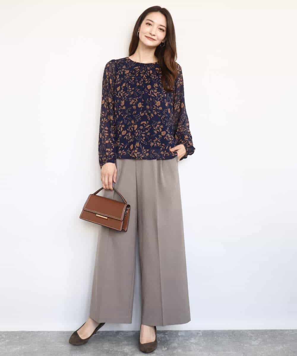 FKBAD06140 MK MICHEL KLEIN(MK ミッシェルクラン) レトロ花柄ブラウス/洗える ネイビー