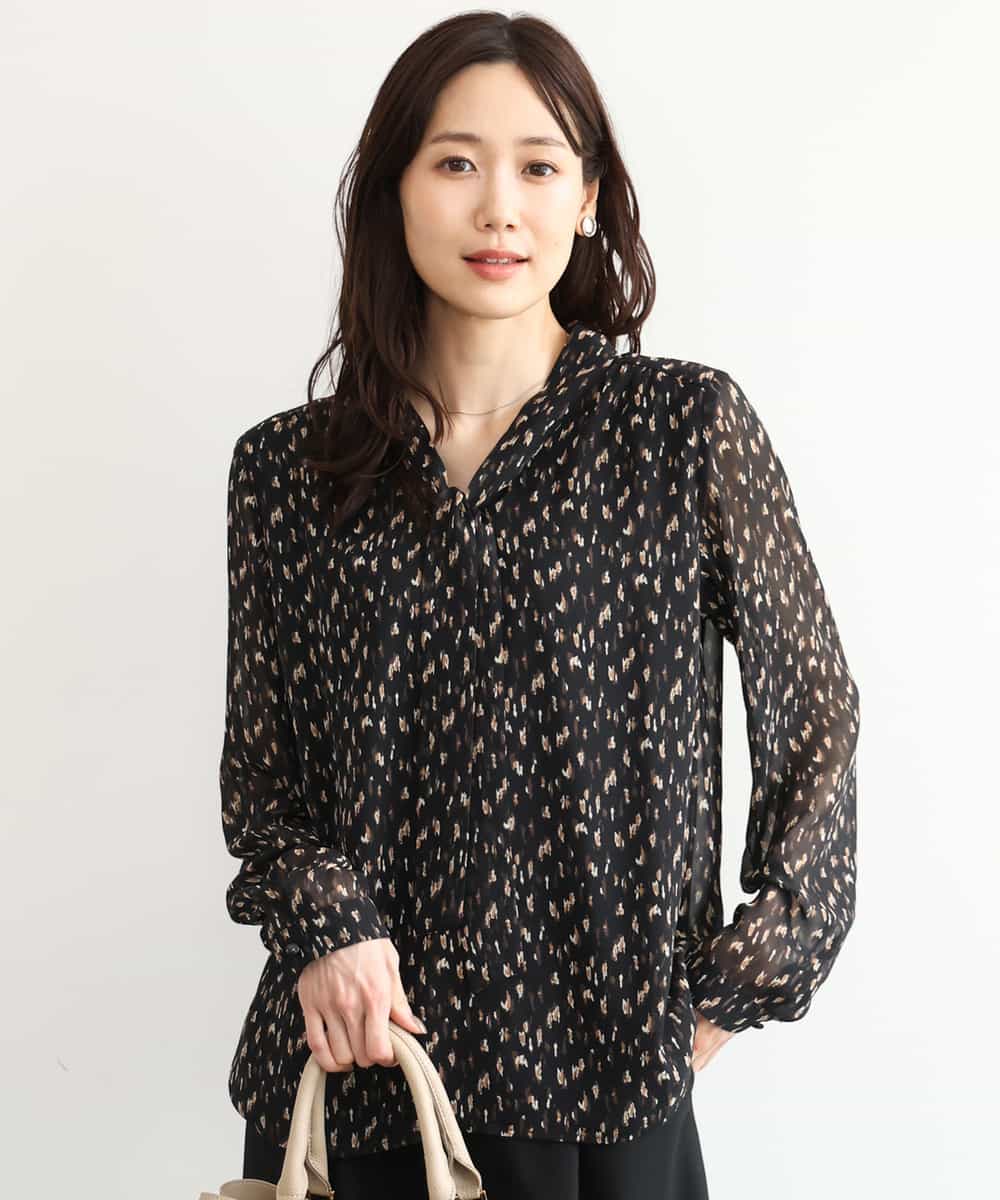 FKBAG47140 MK MICHEL KLEIN(MK ミッシェルクラン) [洗える]ニュアンスレオパード柄ボウタイシフォンブラウス ブラック