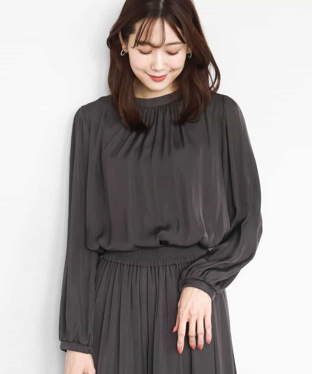 FKBBD59140 MK MICHEL KLEIN(MK ミッシェルクラン) 起毛サテンバンドカラーギャザーブラウス/洗える ブルー