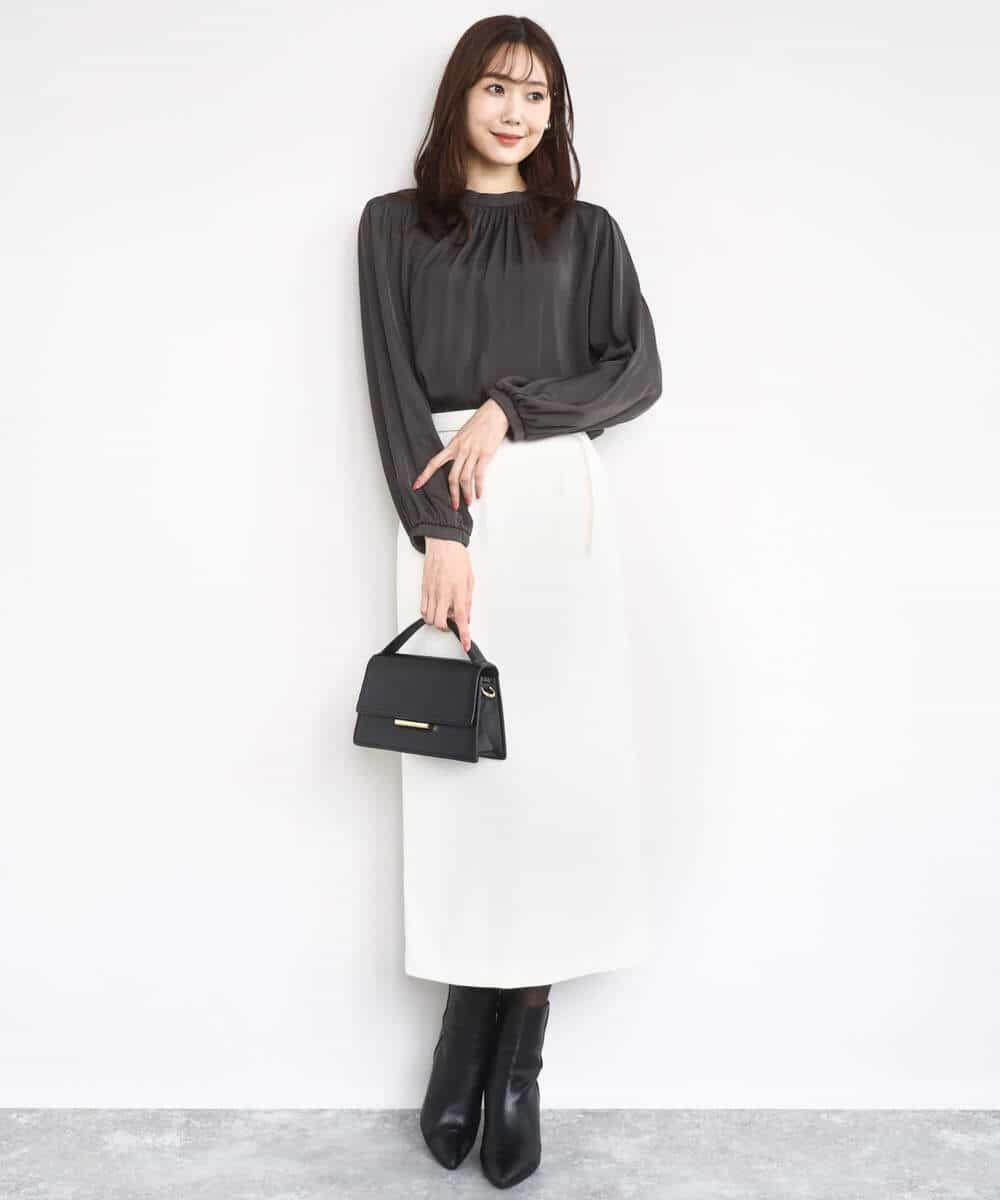 FKBBD59140 MK MICHEL KLEIN(MK ミッシェルクラン) 起毛サテンバンドカラーギャザーブラウス/洗える ブルー