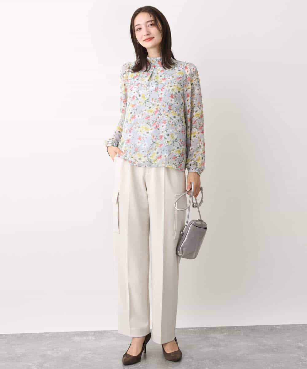 FKBDV07140 MK MICHEL KLEIN(MK ミッシェルクラン) 中花プリントシフォンブラウス/洗える ライトブルー