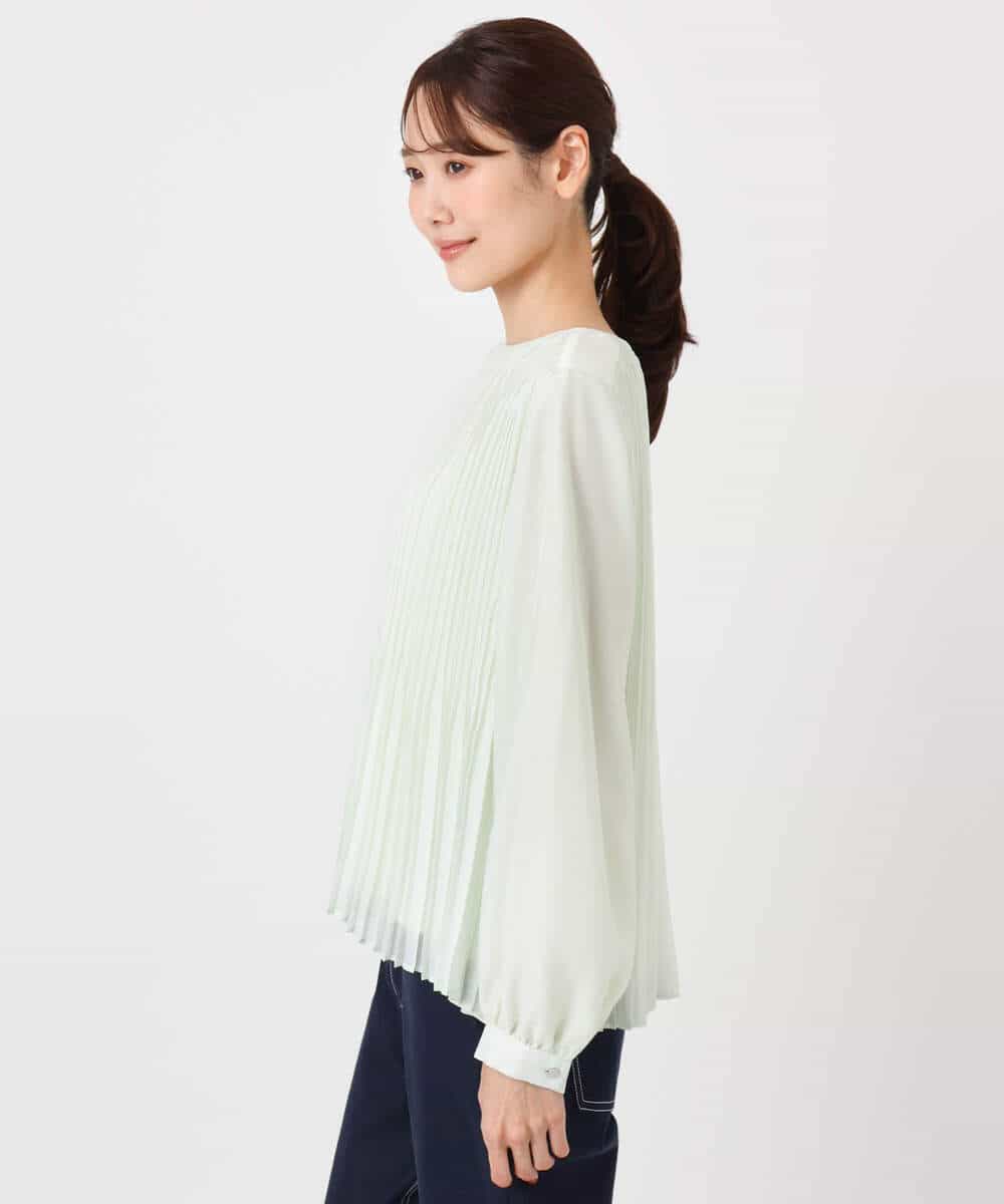 FKBFD12150 MK MICHEL KLEIN(MK ミッシェルクラン) プリーツデザインブラウス/洗える ライトグリーン