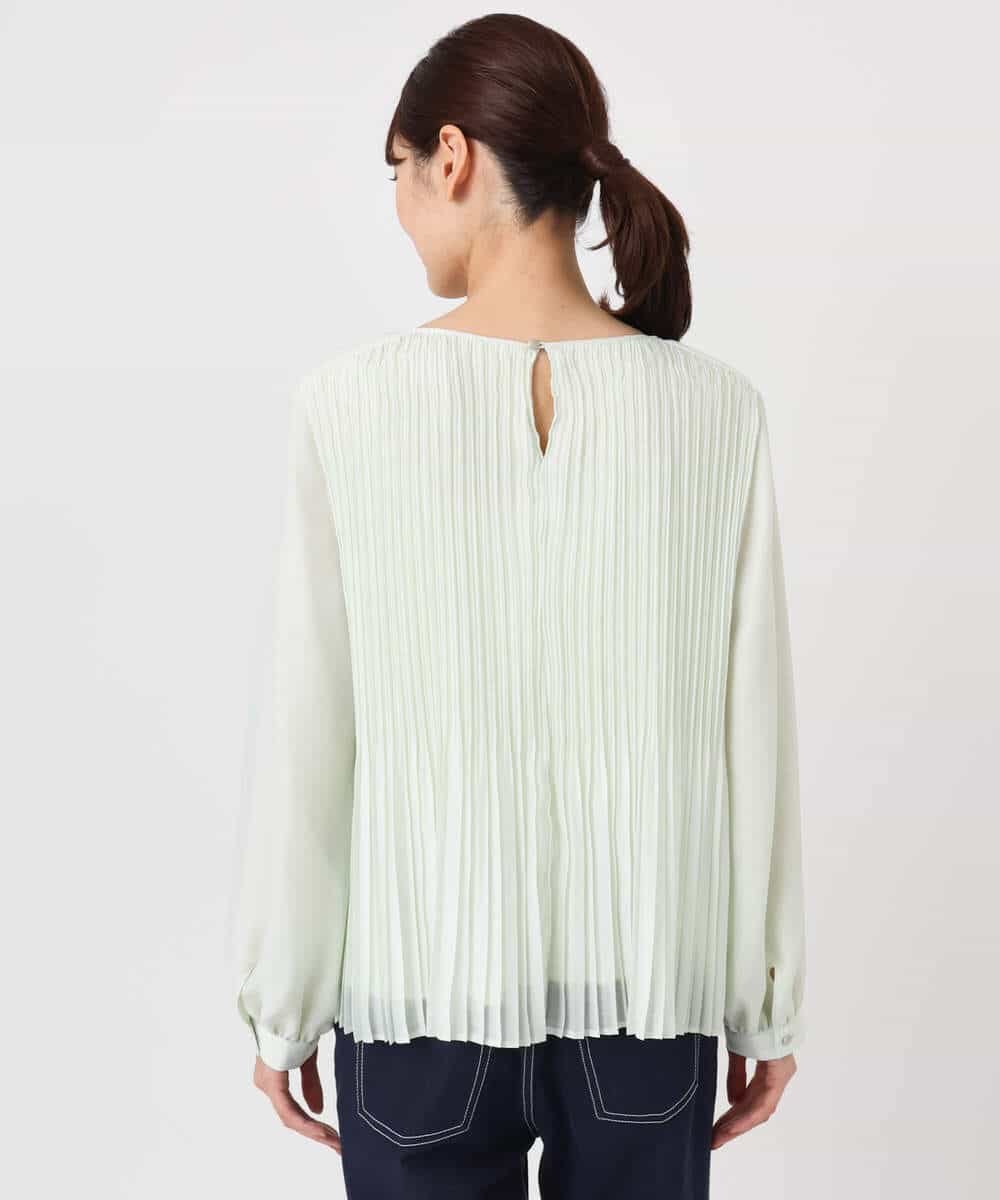 FKBFD12150 MK MICHEL KLEIN(MK ミッシェルクラン) プリーツデザインブラウス/洗える ライトグリーン