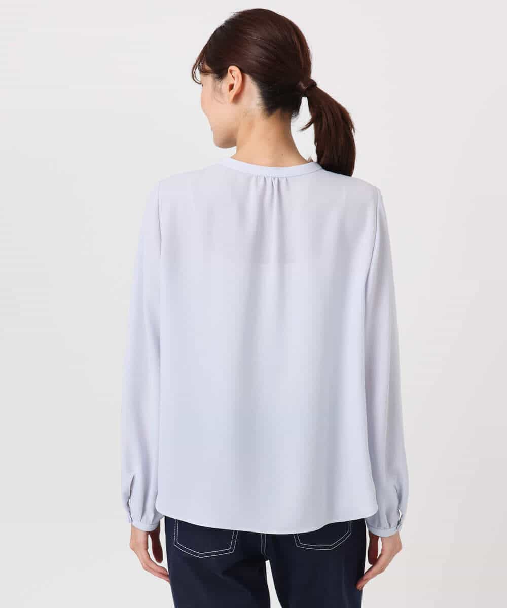 FKBFD68150 MK MICHEL KLEIN(MK ミッシェルクラン) ラッフルフリルブラウス/洗える ライトブルー