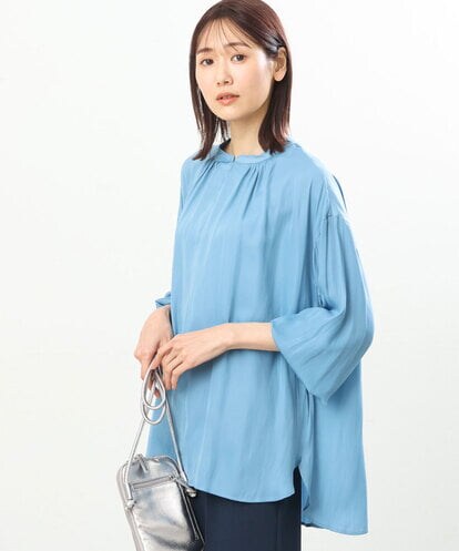 FKBFS32130 MK MICHEL KLEIN ネックデザインサテンブラウス/洗える