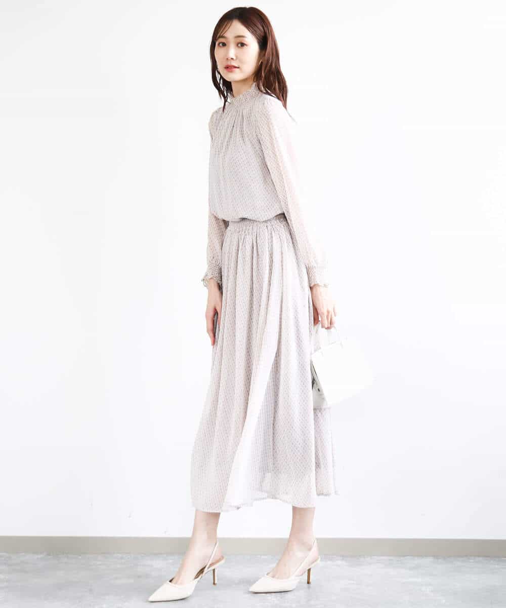 FKBGA03140 MK MICHEL KLEIN(MK ミッシェルクラン) 幾何柄シフォンスタンドカラーブラウス/洗える ベージュ