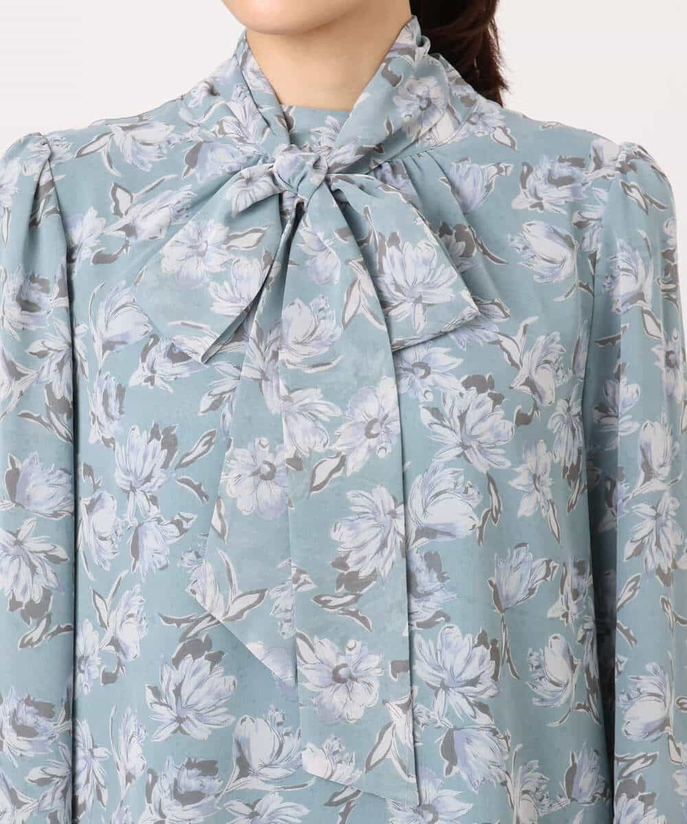 FKBGD01140 MK MICHEL KLEIN(MK ミッシェルクラン) ボウタイ付き花柄シフォンブラウス/洗える ミントブルー