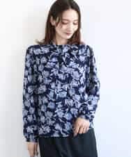 FKBGD01140 MK MICHEL KLEIN(MK ミッシェルクラン) ボウタイ付き花柄シフォンブラウス/洗える ネイビー