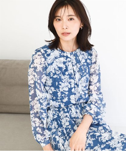 FKBGD03140 MK MICHEL KLEIN 花柄シフォンブラウス/洗える