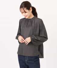 FKBGD23140 MK MICHEL KLEIN(MK ミッシェルクラン) サテンフリルネックブラウス/接触冷感/UVカット/洗える ダークグレー