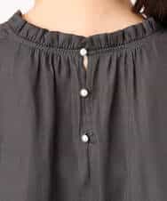 FKBGD23140 MK MICHEL KLEIN(MK ミッシェルクラン) サテンフリルネックブラウス/接触冷感/UVカット/洗える ダークグレー