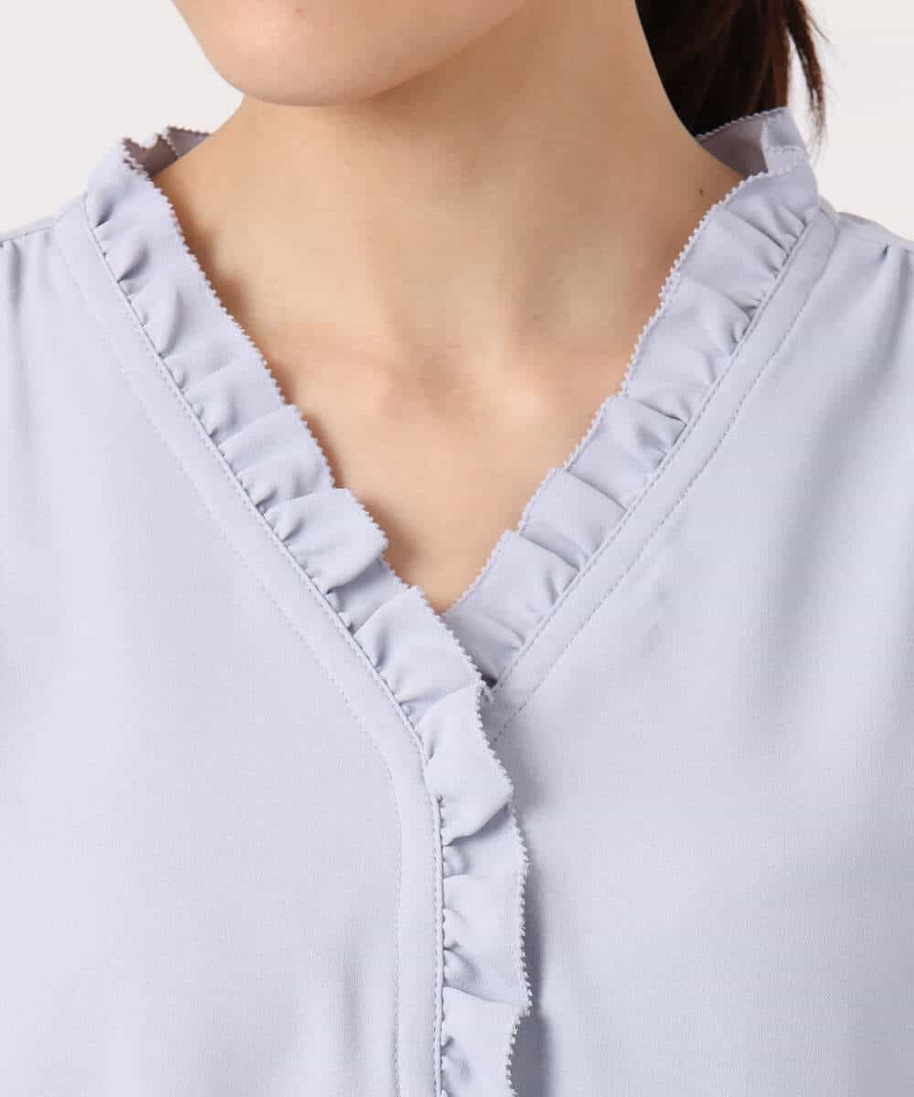 FKBGD32150 MK MICHEL KLEIN(MK ミッシェルクラン) Vネックミニフリルブラウス/洗える ライトブルー