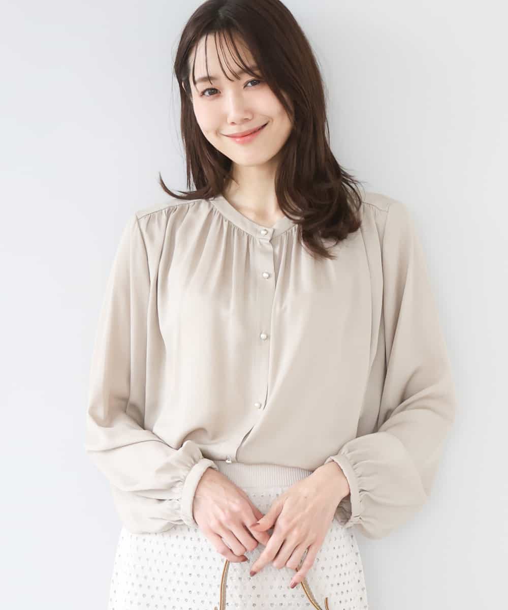 FKBGD35140 MK MICHEL KLEIN(MK ミッシェルクラン) バンドカラーサテンブラウス/接触冷感/UVカット/洗える ベージュ