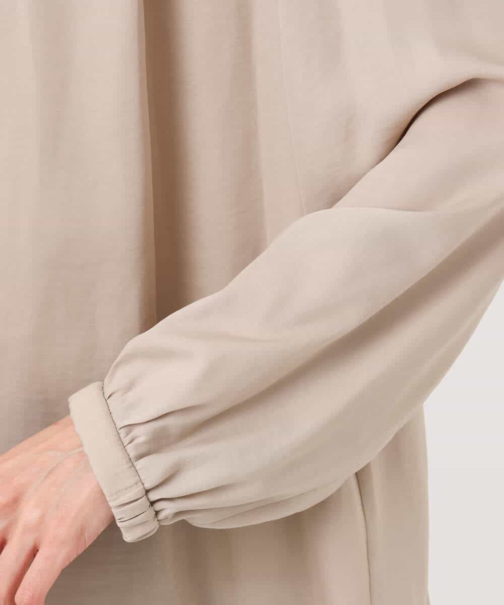 FKBGD35140 MK MICHEL KLEIN(MK ミッシェルクラン) バンドカラーサテンブラウス/接触冷感/UVカット/洗える ベージュ