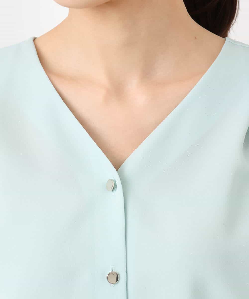 FKBGD46140 MK MICHEL KLEIN(MK ミッシェルクラン) Vネックサテンブラウス/洗える ミントブルー