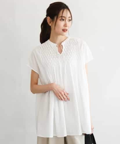 FKBGD52170 MK MICHEL KLEIN [洗える]ハンドスモッキングブラウス