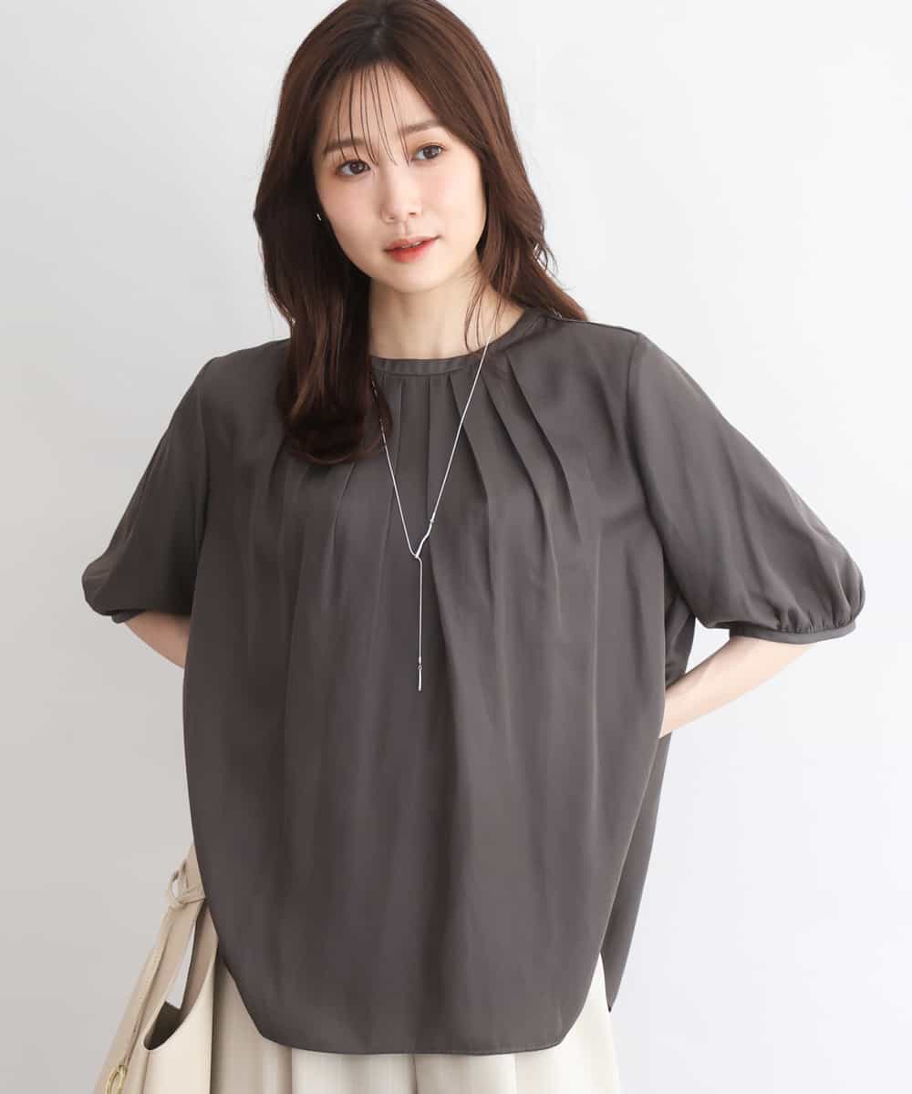 FKBGD53140 MK MICHEL KLEIN(MK ミッシェルクラン) [UVカット/接触冷感/洗える]サテン フロントタックデザインブラウス ダークグレー