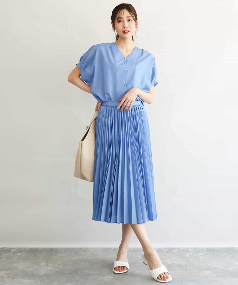 FKBGD58140 MK MICHEL KLEIN(MK ミッシェルクラン) [洗える]Vネックタックスリーブブラウス ダークグレー