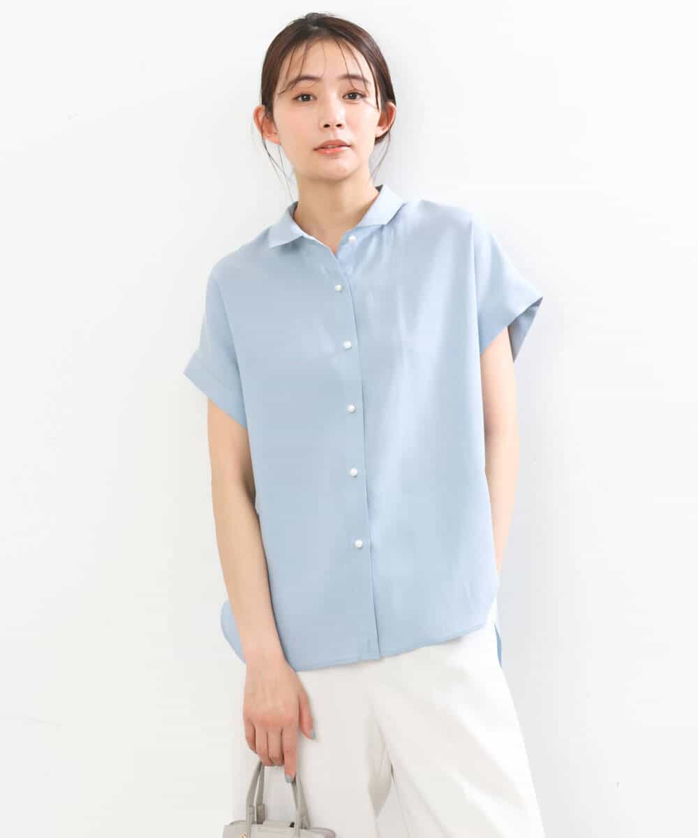 FKBGS58110 MK MICHEL KLEIN(MK ミッシェルクラン) フェイクパール釦シャツブラウス/洗える ライトブルー