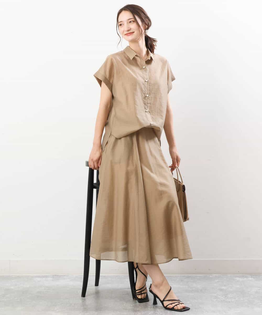 FKBGU58110 MK MICHEL KLEIN(MK ミッシェルクラン) フェイクパール釦ブラウス/洗える ライトイエロー