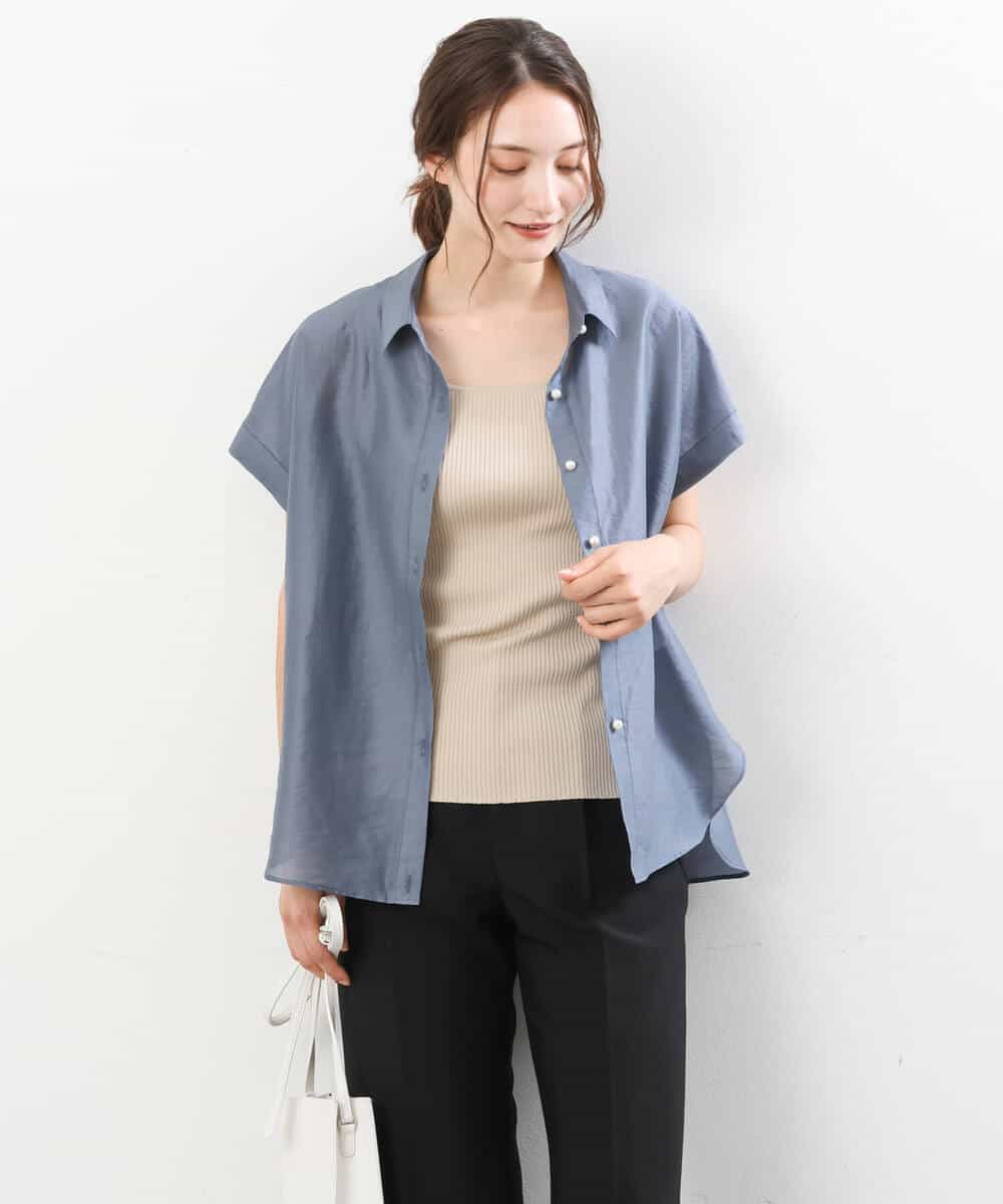 FKBGU58110 MK MICHEL KLEIN(MK ミッシェルクラン) フェイクパール釦ブラウス/洗える ライトイエロー