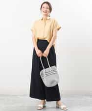 FKBGU58110 MK MICHEL KLEIN(MK ミッシェルクラン) フェイクパール釦ブラウス/洗える ライトイエロー