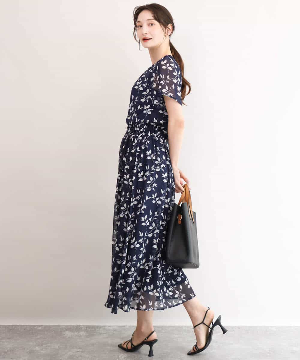 FKBID09140 MK MICHEL KLEIN(MK ミッシェルクラン) [洗える]リーフモチーフシフォンブラウス ネイビー