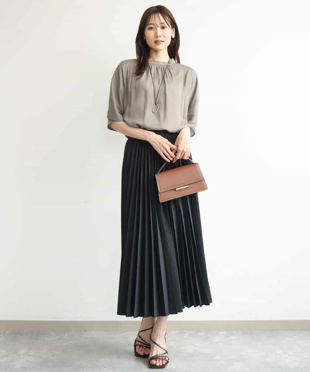 FKBJD35150 MK MICHEL KLEIN(MK ミッシェルクラン) [UVカット/接触冷感/洗える]五分袖ドルマンスリーブサテンブラウス ダークグレー