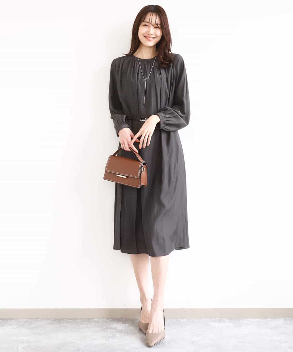 FKEGD26210 MK MICHEL KLEIN(MK ミッシェルクラン) サテンギャザーワンピース/洗える ダークグレー