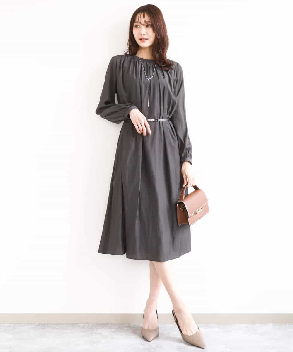 FKEGD26210 MK MICHEL KLEIN(MK ミッシェルクラン) サテンギャザーワンピース/洗える ダークグレー