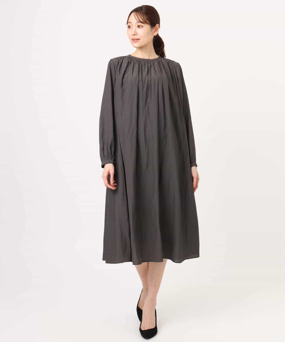 FKEGD26210 MK MICHEL KLEIN(MK ミッシェルクラン) サテンギャザーワンピース/洗える ダークグレー