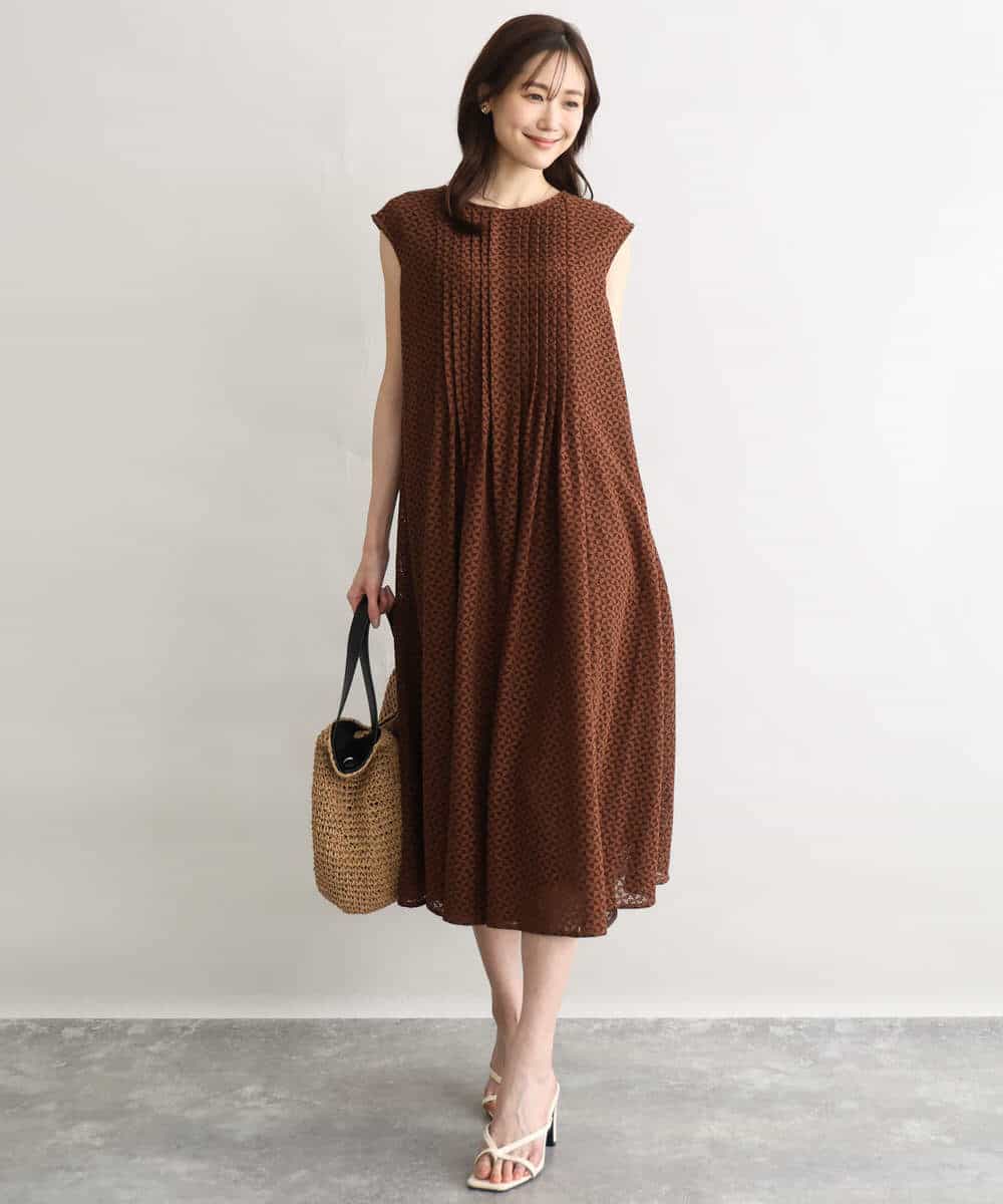 FKEGD52240 MK MICHEL KLEIN(MK ミッシェルクラン) [洗える]幾何柄レースAラインワンピース ブラック