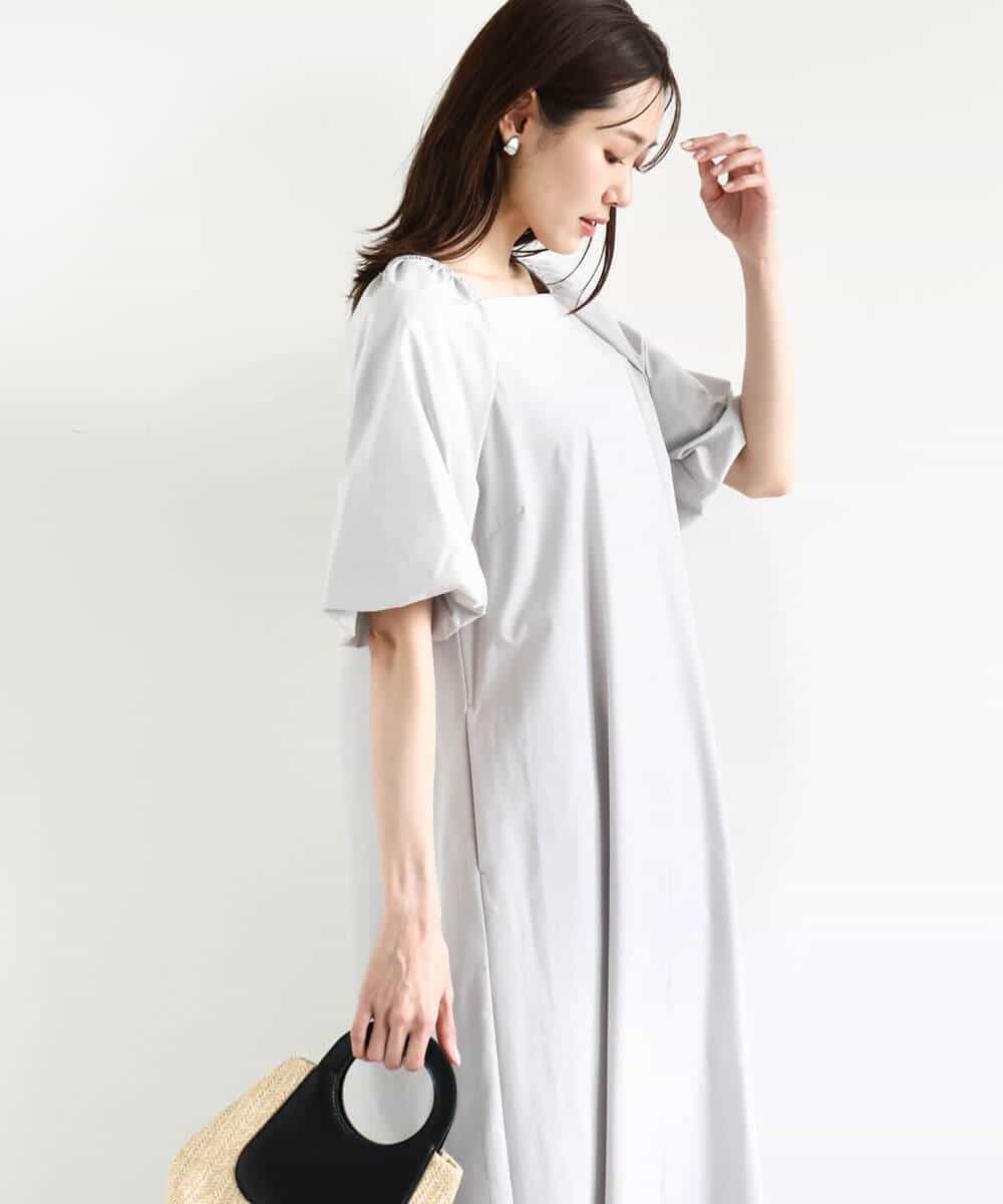 FKEHA61210 MK MICHEL KLEIN(MK ミッシェルクラン) スクエアネックタフタワンピース/撥水/UVカット/接触冷感/洗える ライトグレー