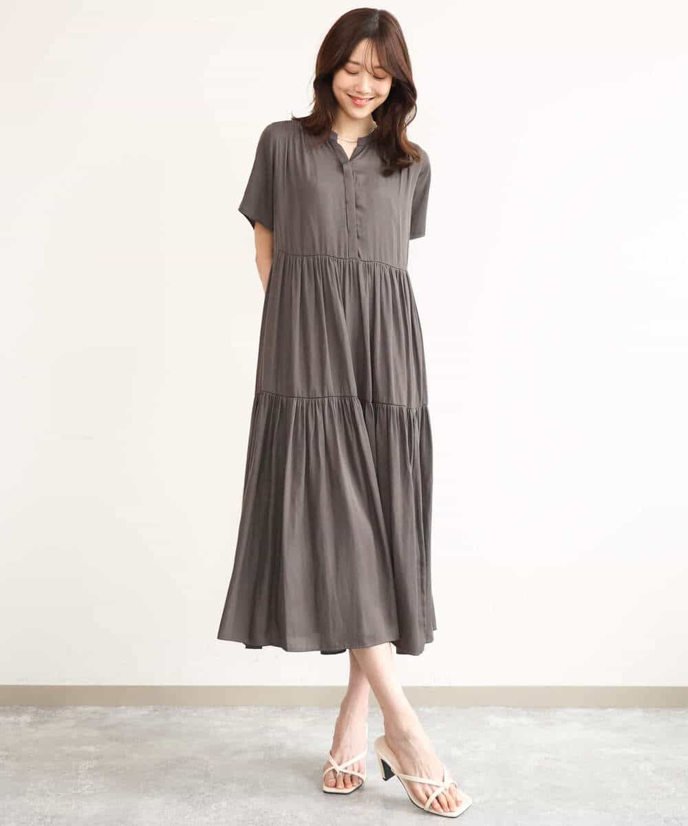 FKEJD72210 MK MICHEL KLEIN(MK ミッシェルクラン) [UVカット/接触冷感/洗える]ティアードデザインサテンワンピース ダークグレー