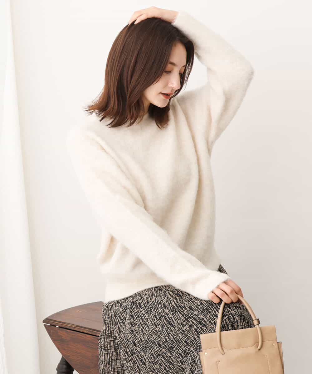 FKFAV53170 MK MICHEL KLEIN(MK ミッシェルクラン) ふわふわカラーニット/洗える ホワイト