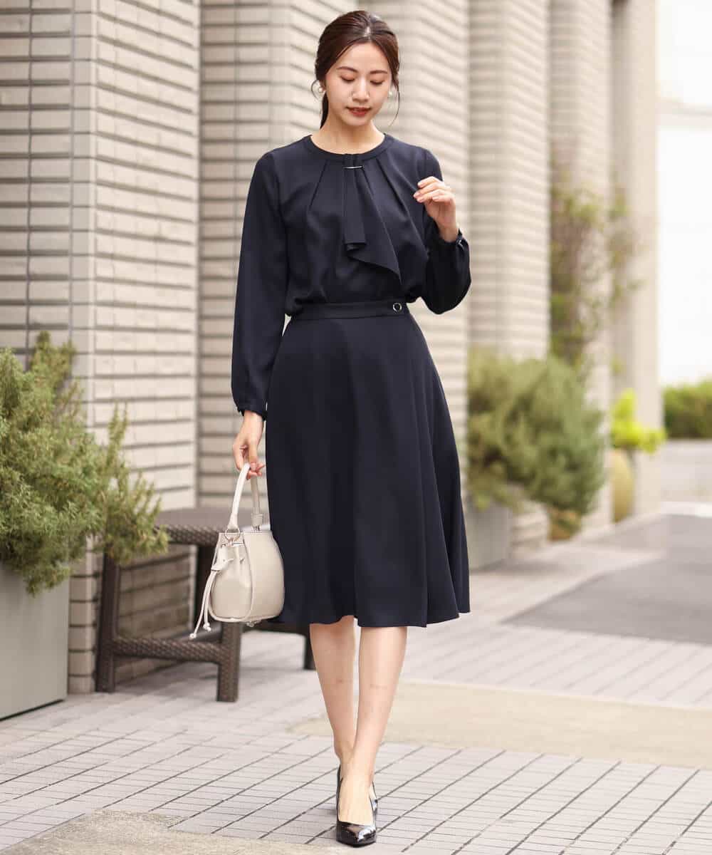 FKHDS14150 MK MICHEL KLEIN(MK ミッシェルクラン) ラップ風デザインフレアスカート/洗える ライトブルー