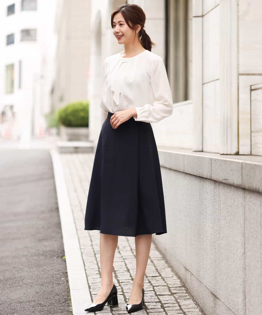 FKHDV66150 MK MICHEL KLEIN(MK ミッシェルクラン) ラップ風デザインフレアスカート/洗える ライトブルー