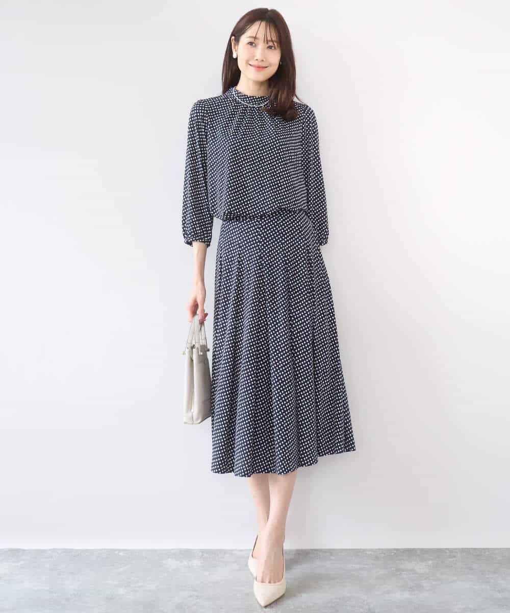 FKHGD04150 MK MICHEL KLEIN(MK ミッシェルクラン) 幾何柄ジャージータックスカート/洗える ライトブルー