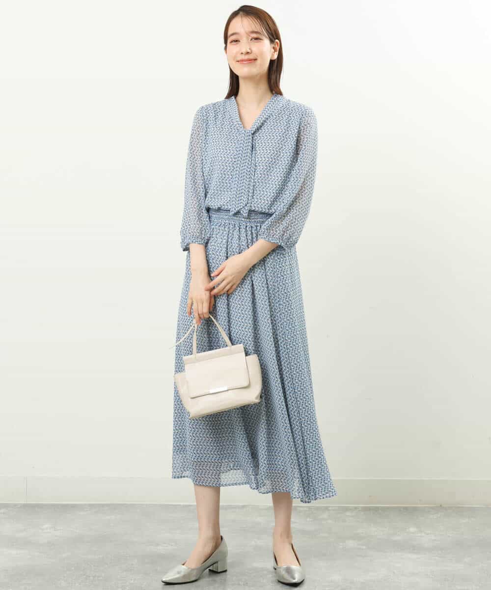 FKHGS04140 MK MICHEL KLEIN(MK ミッシェルクラン) 幾何柄シフォンスカート/洗える ライトブルー