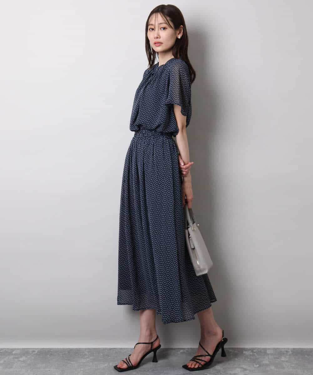 FKHHA06140 MK MICHEL KLEIN(MK ミッシェルクラン) スクエアドット柄シフォンスカート/洗える ネイビー