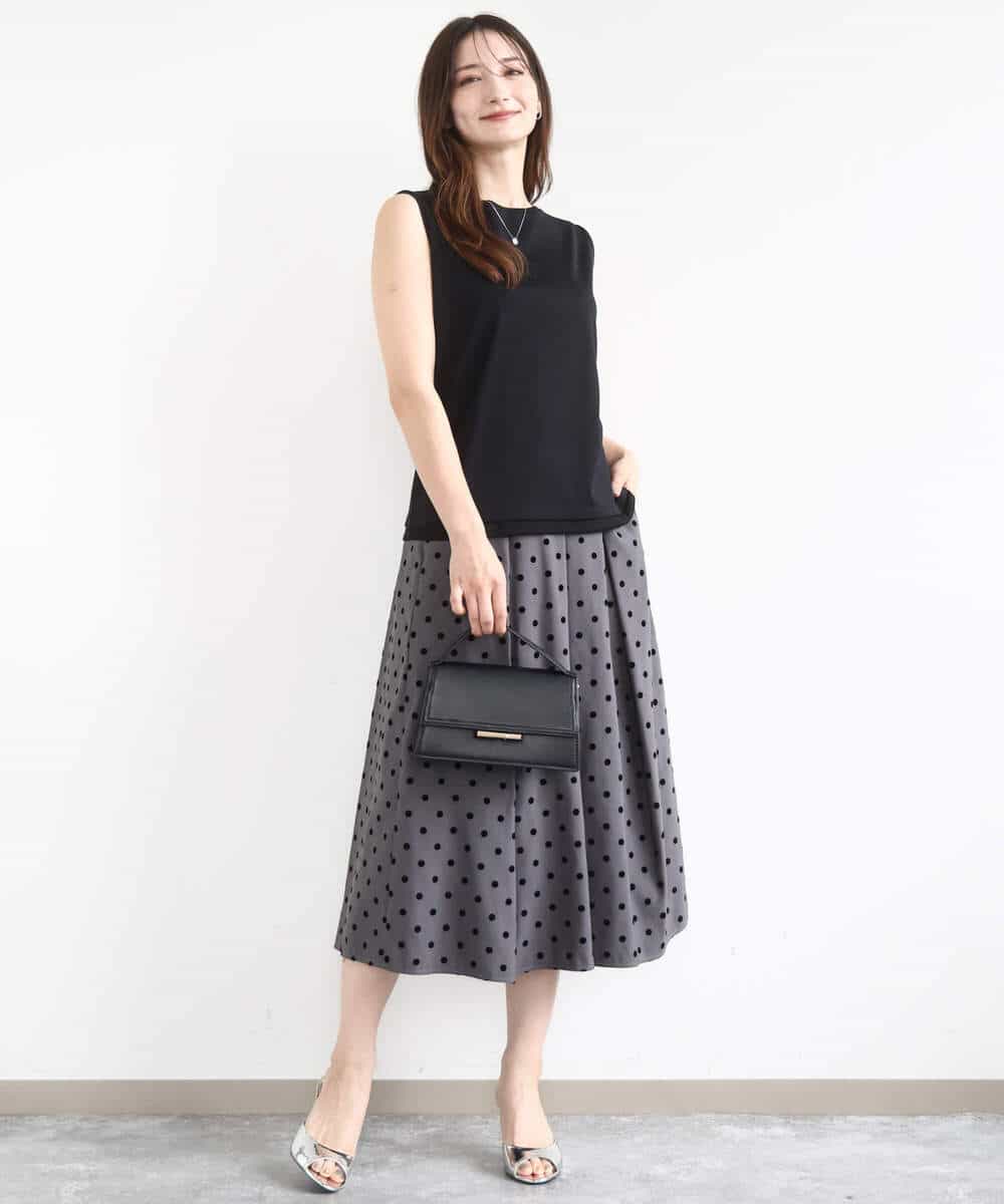 FKHJA82170 MK MICHEL KLEIN(MK ミッシェルクラン) フロッキードット柄タックスカート/洗える グレー