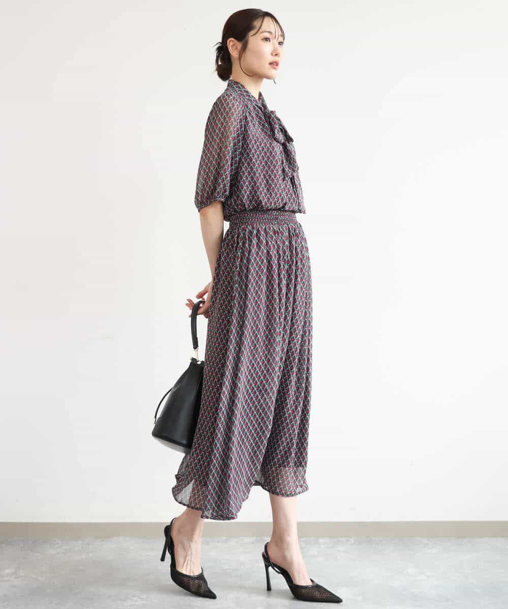 FKHJD28150 MK MICHEL KLEIN(MK ミッシェルクラン) [洗える]ジオメットリック柄シフォンスカート グリーン