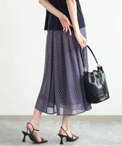 FKHJD28150 MK MICHEL KLEIN [洗える]ジオメットリック柄シフォンスカート