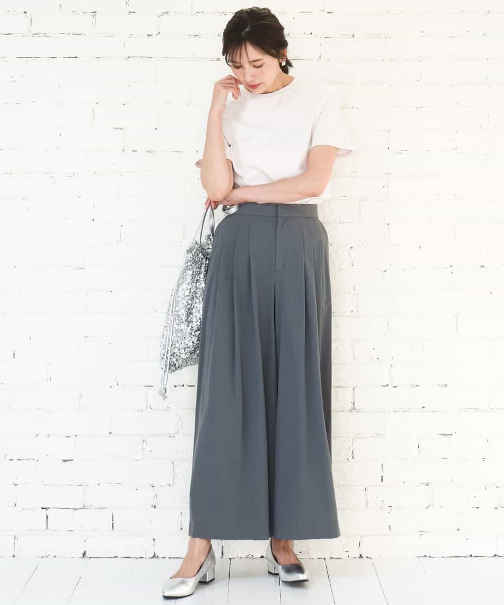 FKKGD30090 MK MICHEL KLEIN(MK ミッシェルクラン) [洗える]ビーズ刺繍ロゴTシャツ ベージュ