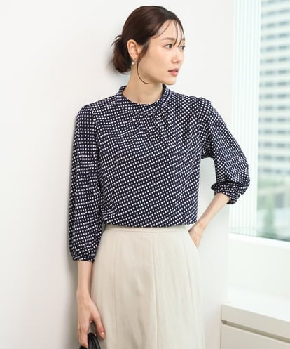 FKKGD31140 MK MICHEL KLEIN [イージーケア/洗える]幾何柄ジャージーカットソー