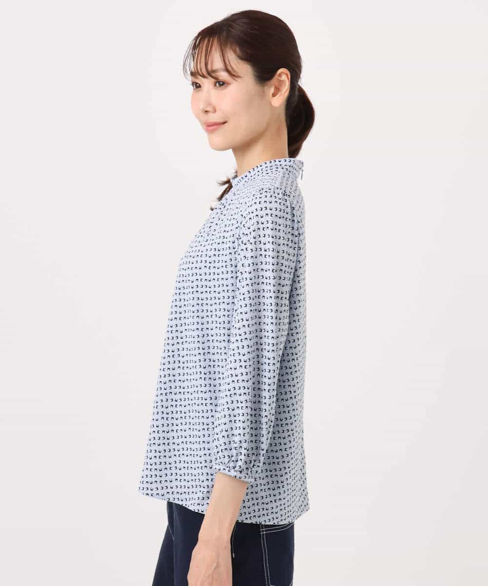 FKKGD31140 MK MICHEL KLEIN(MK ミッシェルクラン) 幾何柄ボウタイジャージーカットソー/洗える ライトブルー