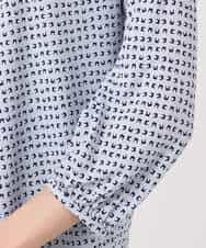 FKKGD31140 MK MICHEL KLEIN(MK ミッシェルクラン) 幾何柄ボウタイジャージーカットソー/洗える ライトブルー